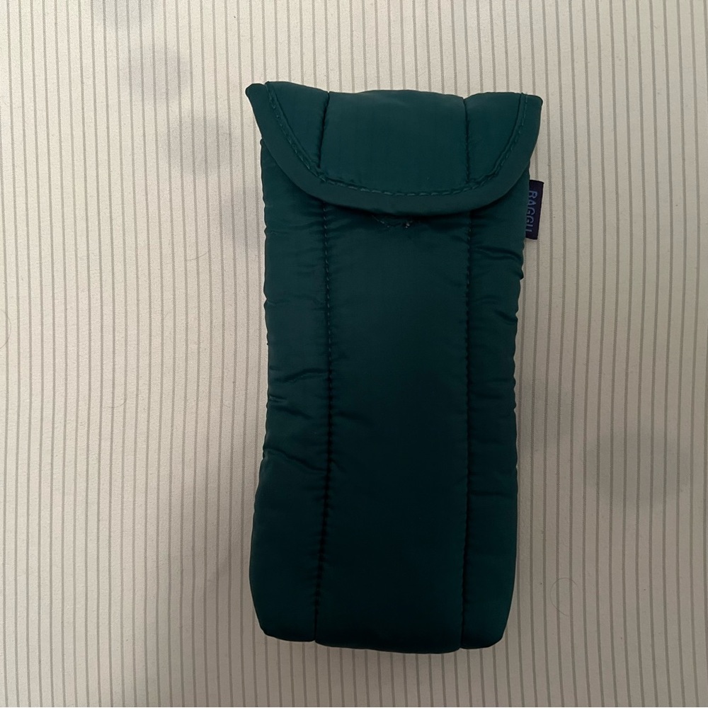 COPY - Baggu eye glasses case